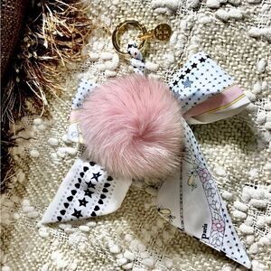 TORY BURCH KEY RING FOX FUR SILKY BOW